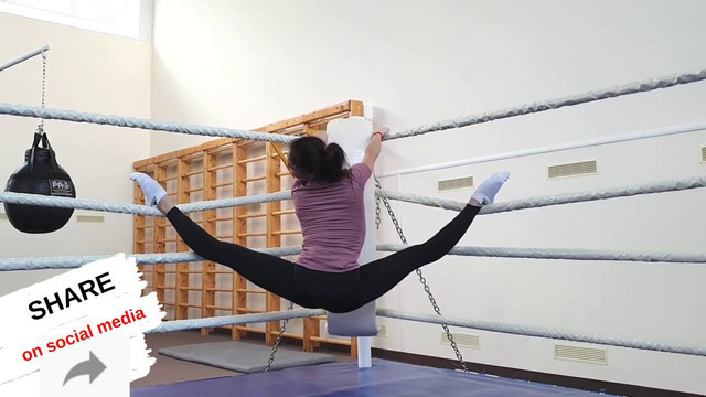 Растяжка и пересплит от гимнастки Анны Свириной