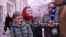 Москва кўчаларида одамлар Хабибни отасига муражат қилишди