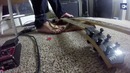 Гитарист без рук играет ногами Man With No Arms Plays Guitar Perfectly With His Feet