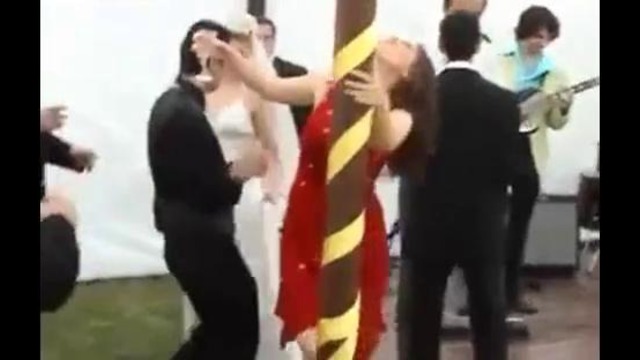 Девушка испортила свадьбу