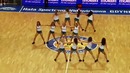 Симпатичные девушки из группы поддержки