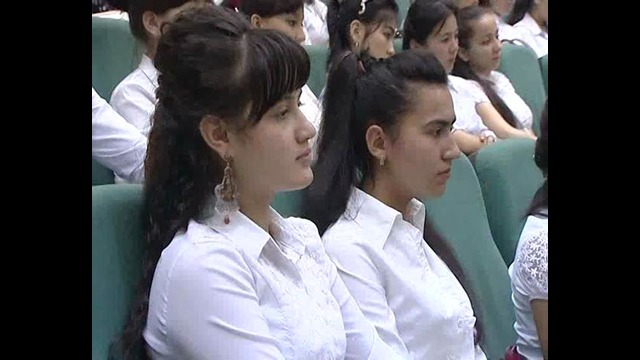 Хоким ва ёшлар учрашуви