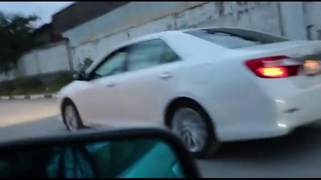 ВАЗ 2113 – Дым