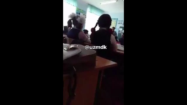В Узбекистане учительница избила учеников младших классов (Часть первая)