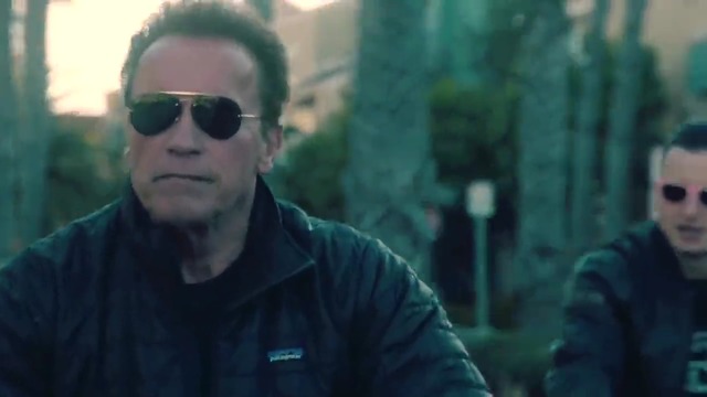 Arnold Schwarzenegger feat. Andreas Gabalier – Pump it Up (The Motivation Song)