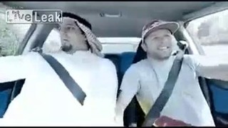 Дрифт в машине с арабом