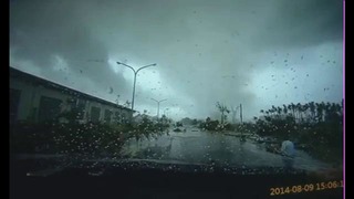Мощный торнадо в Тайване