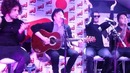 Fall Out Boy – My Songs Know What You Did in the Dark (Light ‘Em Up) Live