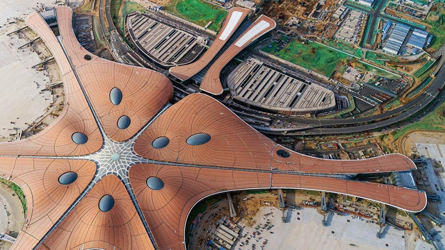 Новый мега-аэропорт Китая за $12 млрд / Строительство аэропорта