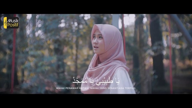 Alfina Nindiyani – Law Kana Bainanal Habib (Official Music Video)