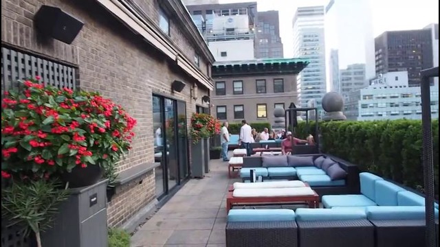 Лаунчж на крыше небоскреба Манхетена – Rooftop