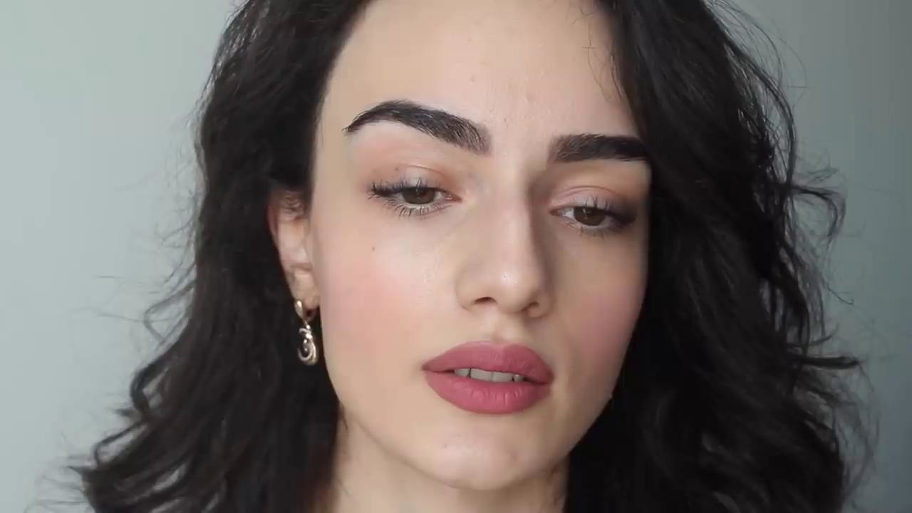 Джио россо анн мари. Егоян знаю. Поэзия анны егоян. Егоян знаю. Егоян знаю.