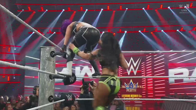 WWE RAW 22.09.2025 (англ)