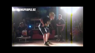 Slam and Ugly Fate – krump judge