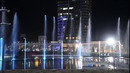 Фонтаны и водяной экран на территории парка Tashkent City
