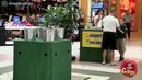Помогите поднять ведра
