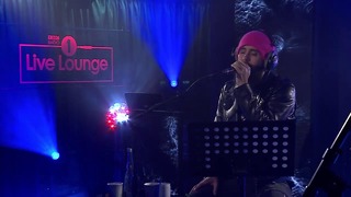 30 Seconds To Mars – Walk On Water In The Live Lounge 2017