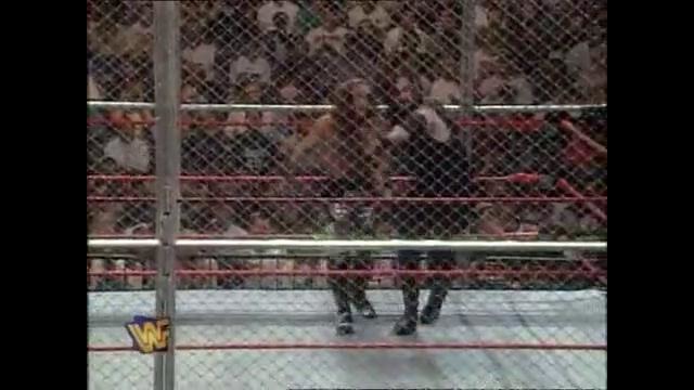 WWF In your House The Undertaker vs Shawn Michaels-Hell in a Cell