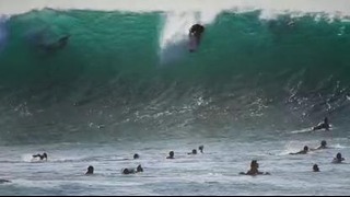 Pipeline – Обалденное видео серфинга на Гавайях
