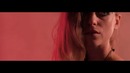 Kyla La Grange – Walk Through Walls