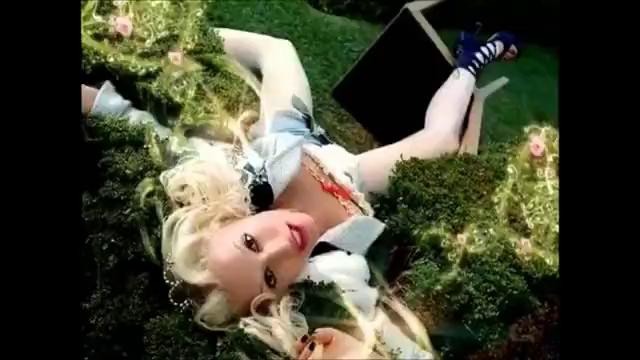 Gwen Stefani – What You Waiting For (Metal-Rock-Core Remix)
