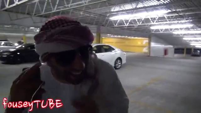 FoseyTUBE – Prince of dubai gets girls prank
