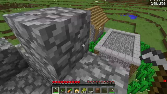 КТО ПОЙМАЛ ЖИТЕЛЯ В ЛАВОВУЮ ЛОВУШКУ В МАЙНКРАФТ | Компот Minecraft