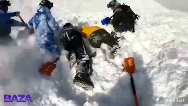 Видео схода лавины в Хакасии, которая накрыла нескольких сноубордистов