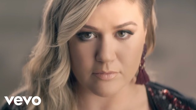 Kelly Clarkson – Invincible (Official Music Video)