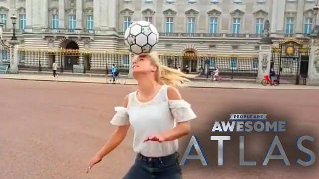 Freestyle Footballing in London with Aguska Mnich | People Are Awesome | Atlas