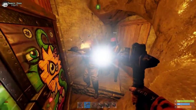 RUST – Заставил спрятаться ВЕСЬ КЛАН. Ресурсы, ко мне