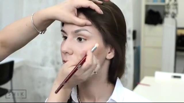 Профессиональный курс визажиста – Дневной макияж (теневая техника)