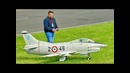 Гигантская радиоуправляемая модель истребителя FIAT G-91 GINA