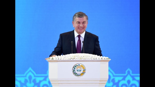 «Bayramingiz muborak bo‘lsin, aziz ayollar!» – Shavkat Mirziyoyev