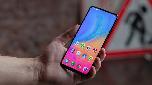 Vivo NEX S – вот оно, будущее без рамок