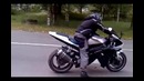 Звук выхлопа Yamaha R1 + буксовка