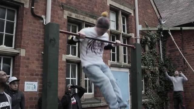 Workout в Великобритании! (отличный ролик!)