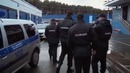 Откройте, полиция! (17 серия)