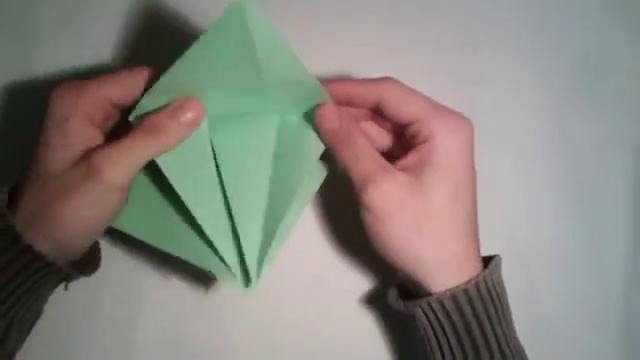 Origami – How to make an easy origami dragon