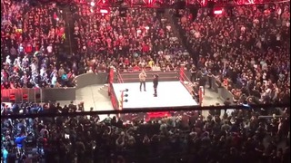 Рок позвонил СМ Панку на Raw 20.02.217(Зрители в восторге)