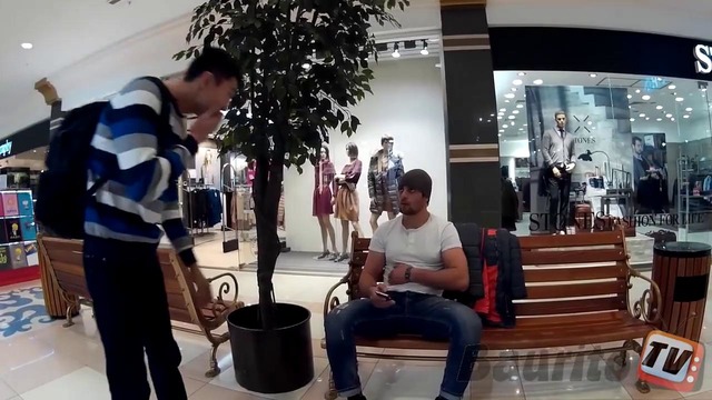 Реакция Людей На Воздушный поцелуй / People’s Reactions To Blowing Kiss