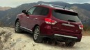 Nissan Pathfinder 2013: ключ на старт
