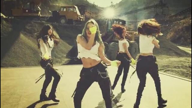 Girls’ Generation – Catch Me If You Can (Official Video 2015!)