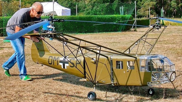 Гигантская радиоуправляемая модель вертолёта FOCKE ACHGELIS FA-223