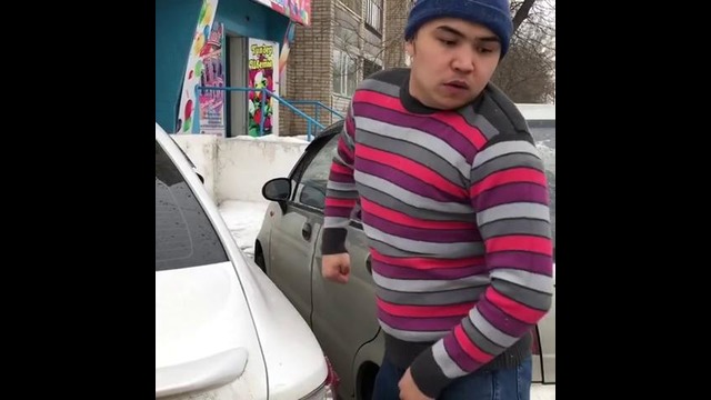 Походка людей на разных авто