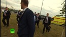 Путин остановил кортеж, чтобы пообщаться с жителями Белгорода