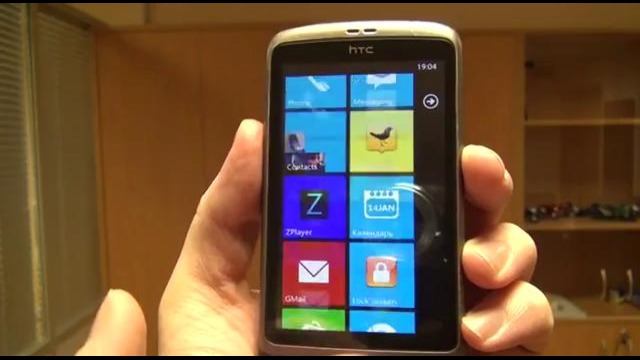 Видеосравнение Windows Phone 7 и Android OS