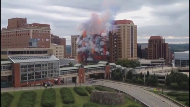 Как сносят многоэтажные здания. Видео подборка взрывов зданий и домов