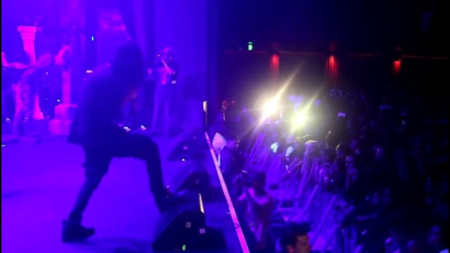 Bones – SunnyDay (Live in LA, 4/28/17)