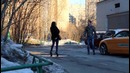 Красавица повелась на машину